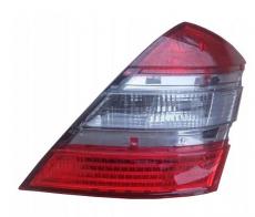 Mercedes W221 zadn prav LED svtlo.